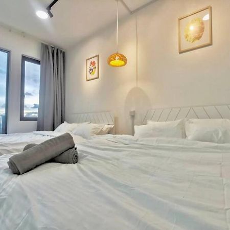 שאה אלאם F 1-5 Pax 3Bed Cozy Home Studio Trefoil Setia Alam Wifi & Tv מראה חיצוני תמונה